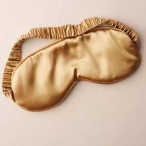 Slip sleep mask